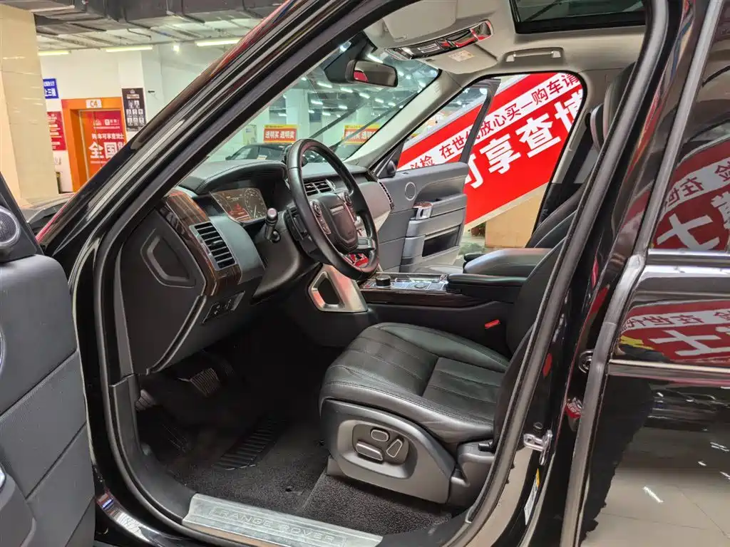 Land Rover Range Rover 2014 3.0 SC V6 Vogue фото 5