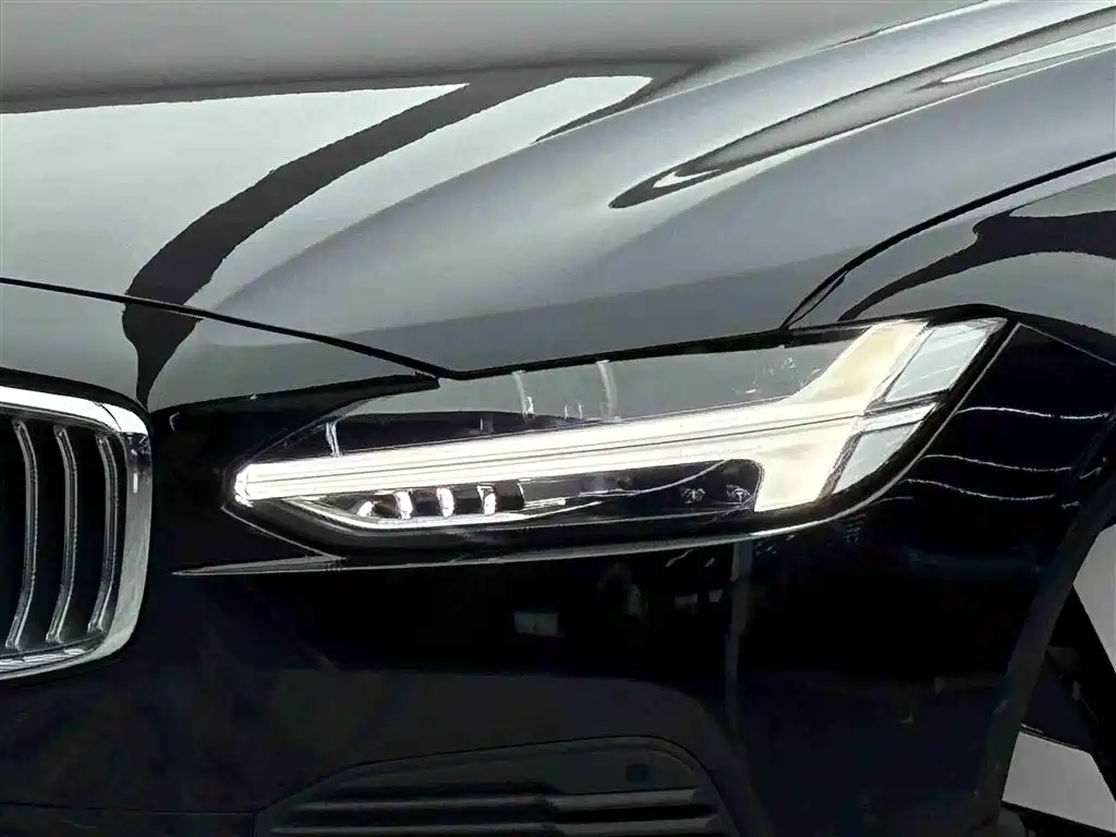 VOLVO S90 PLUG IN HYBRID