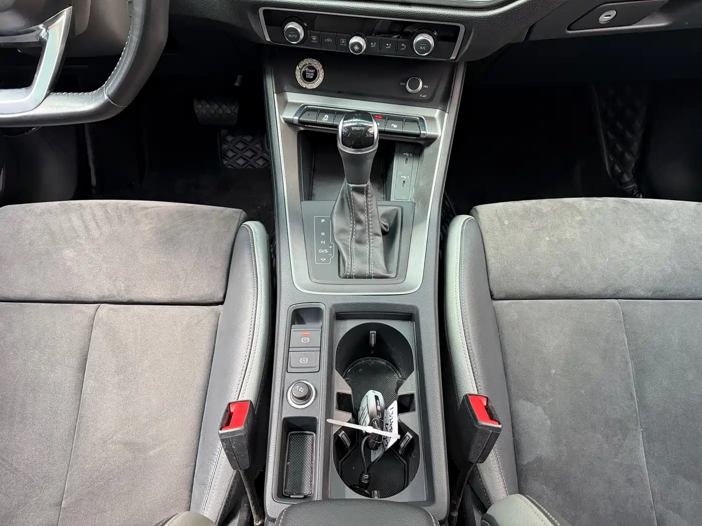 Audi Q3 2022 35 TFSI Fashion Dynamic фото 13