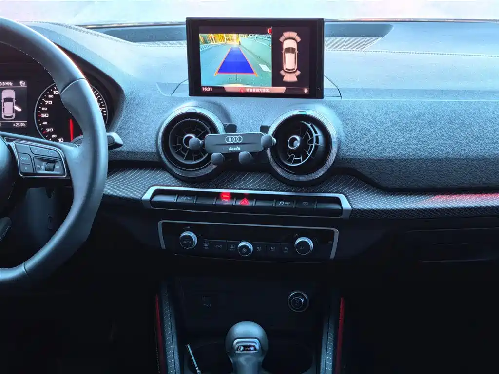 Audi Q2L 2023 35TFSI Fashion Sport фото 13