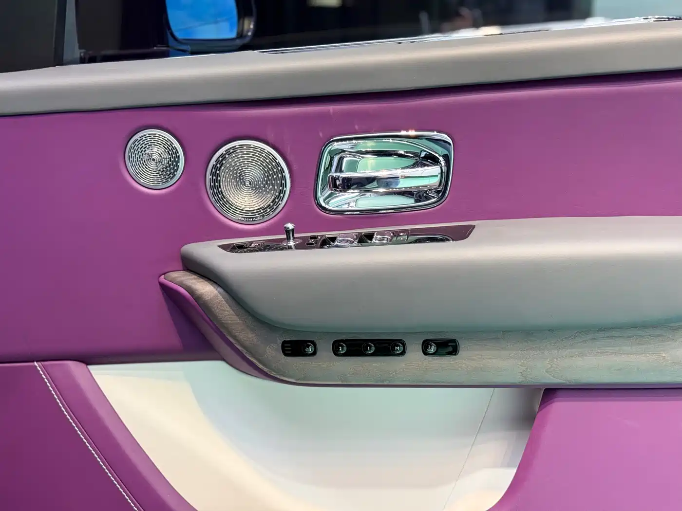Rolls-Royce Cullinan 2024 4-Seater фото 27
