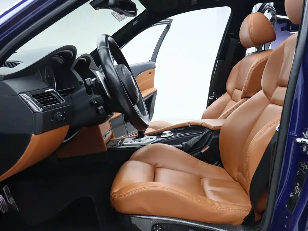 BMW M5 2006 2005 Model M5