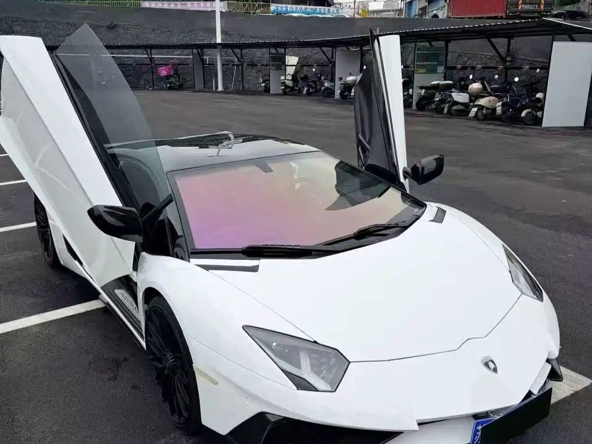 Lamborghini Aventador 2011 — пригон из Китая