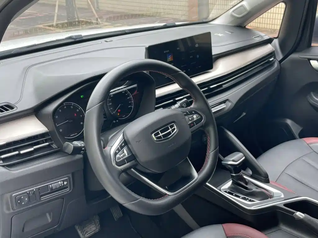 Geely Vision X3 2022 2021 PRO 1.5L CVT Premium