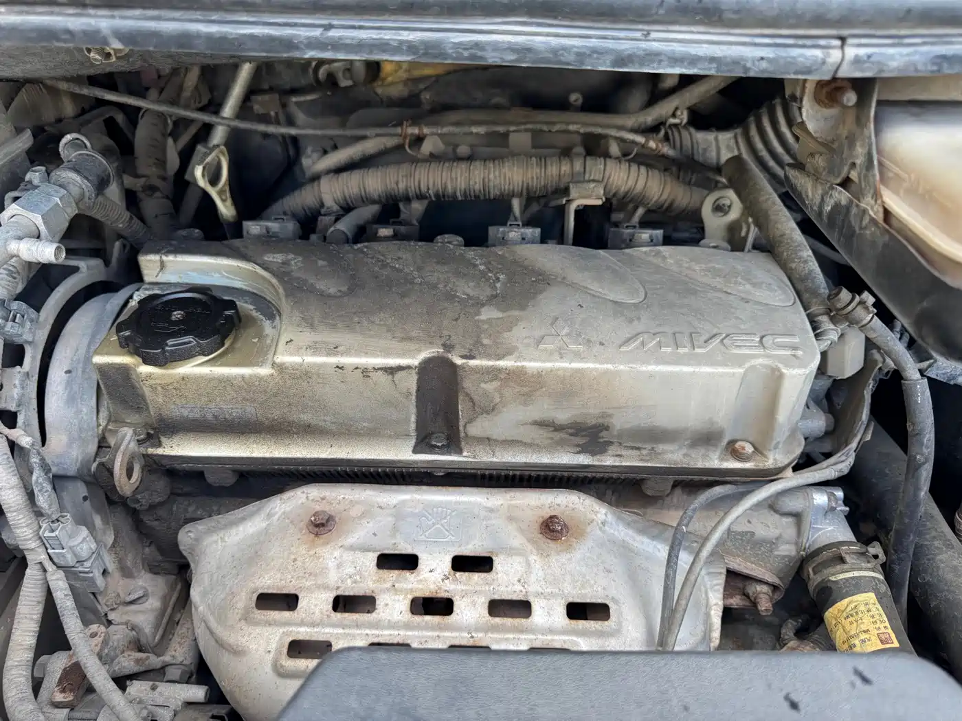 BYD M6 2013 2013 2.4L Automatic Premium