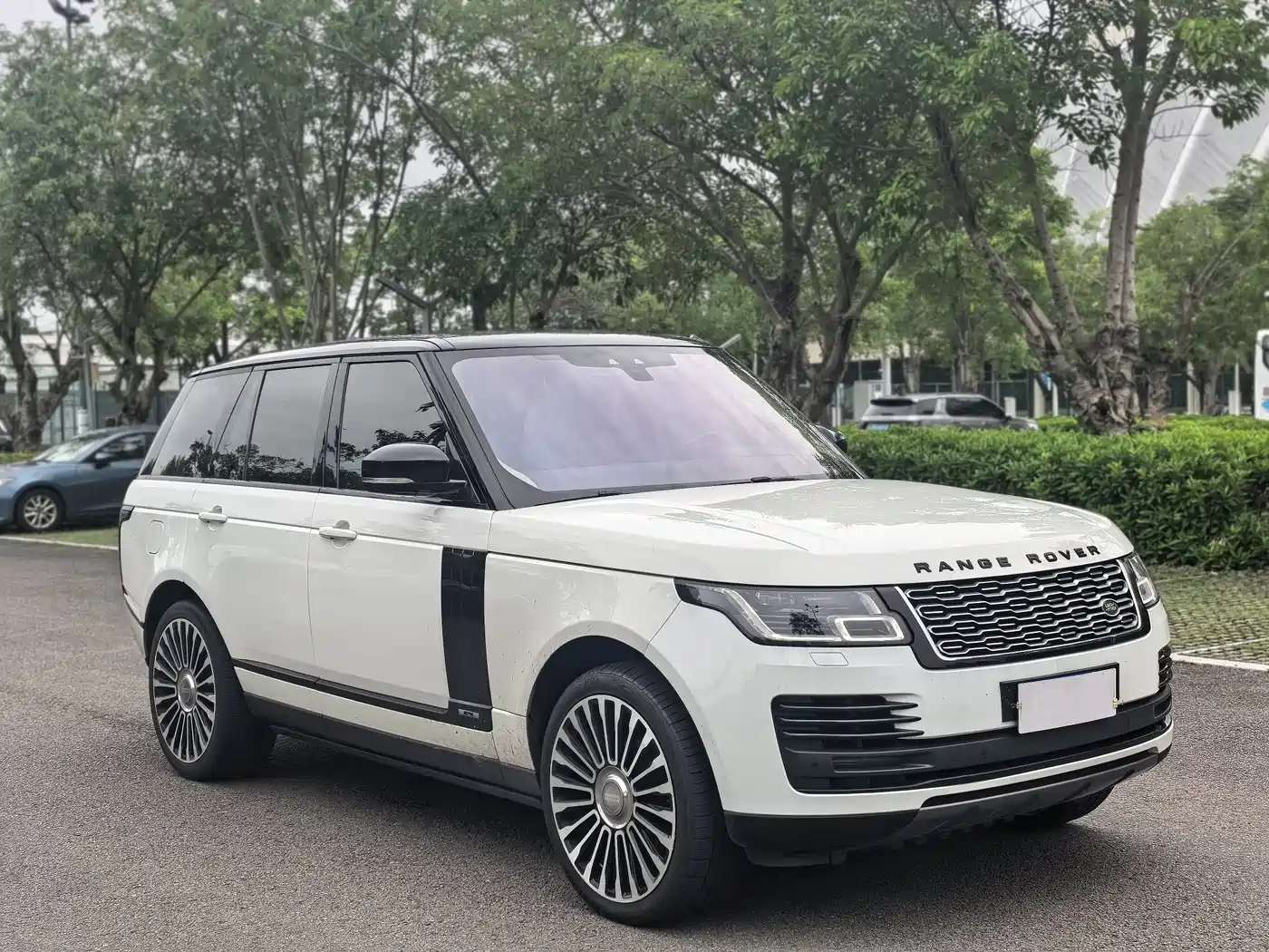 Фото 3 - Land Rover Range Rover