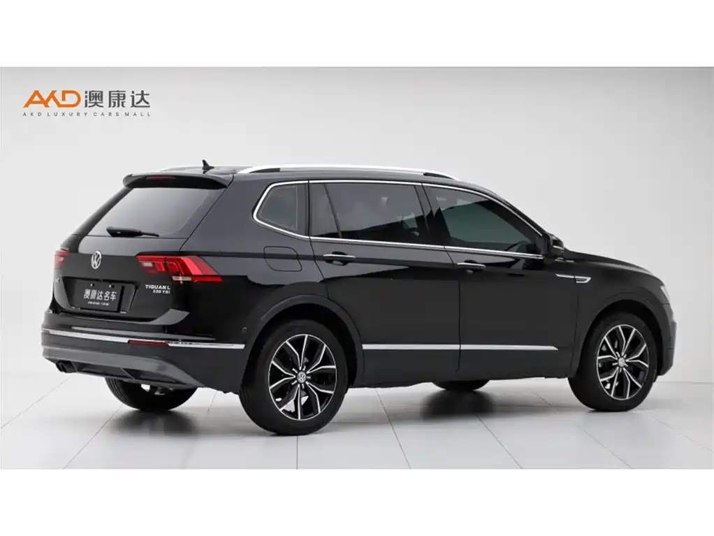 Фото 3 - Volkswagen Tiguan L