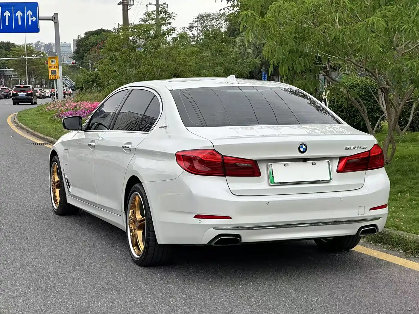 BMW 5 SERIES NEW ENERGY