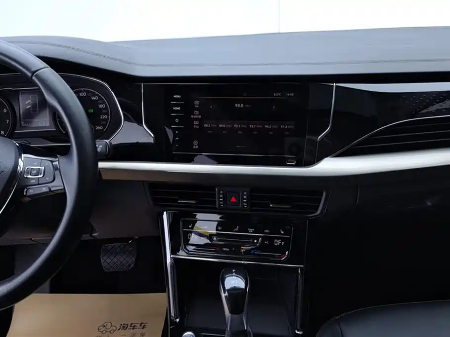 Volkswagen Passat 2020 330TSI Elite Edition China VI фото 13