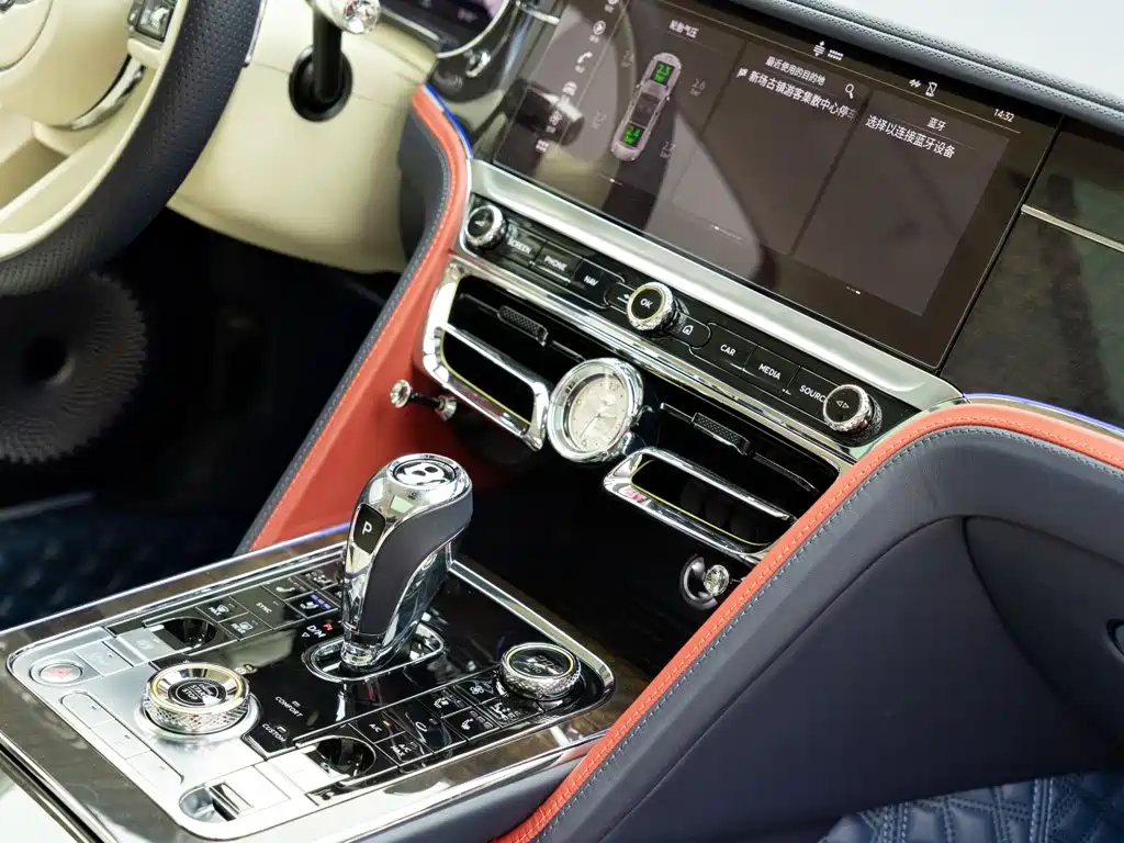 Bentley Flying Spur 2023 2022 4.0T V8 Mulliner