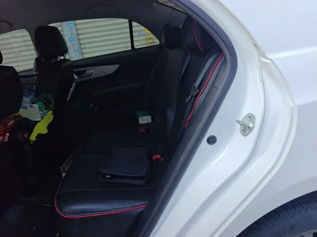 BYD Qin 2021 2019 1.5L Automatic Luxury Edition