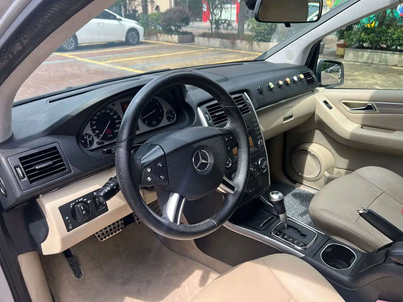Mercedes-Benz B-Class 2009 B 200 Luxury фото 11