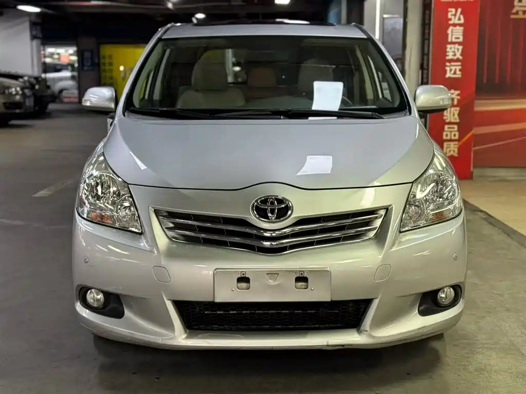 Toyota E'Z 2011 180G CVT Luxury Edition фото 2