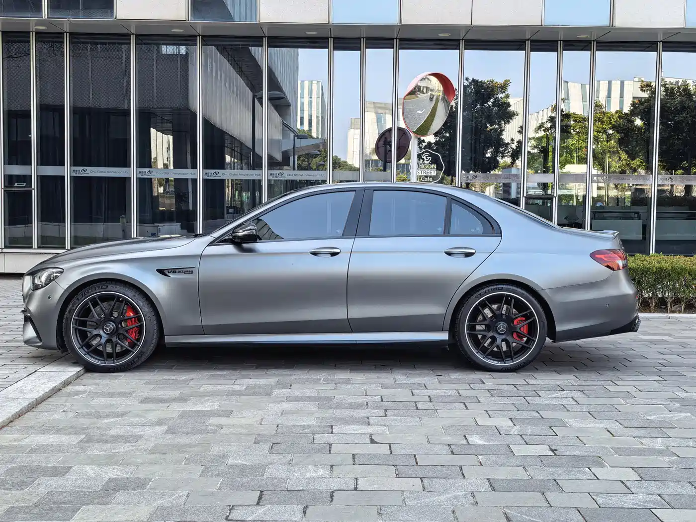 MERCEDES-BENZ E CLASS AMG
