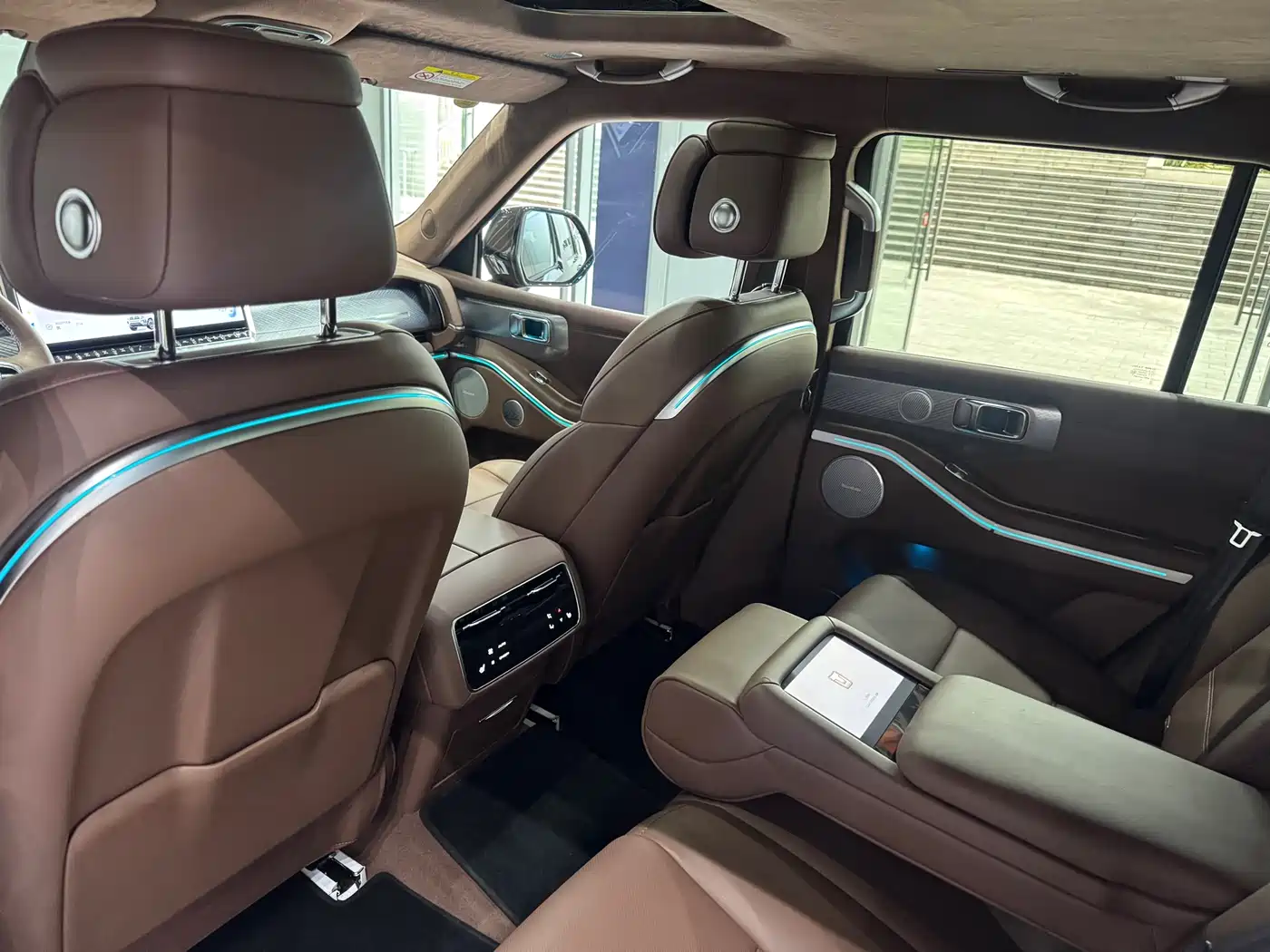 TANK TANK 700 NEW ENERGY