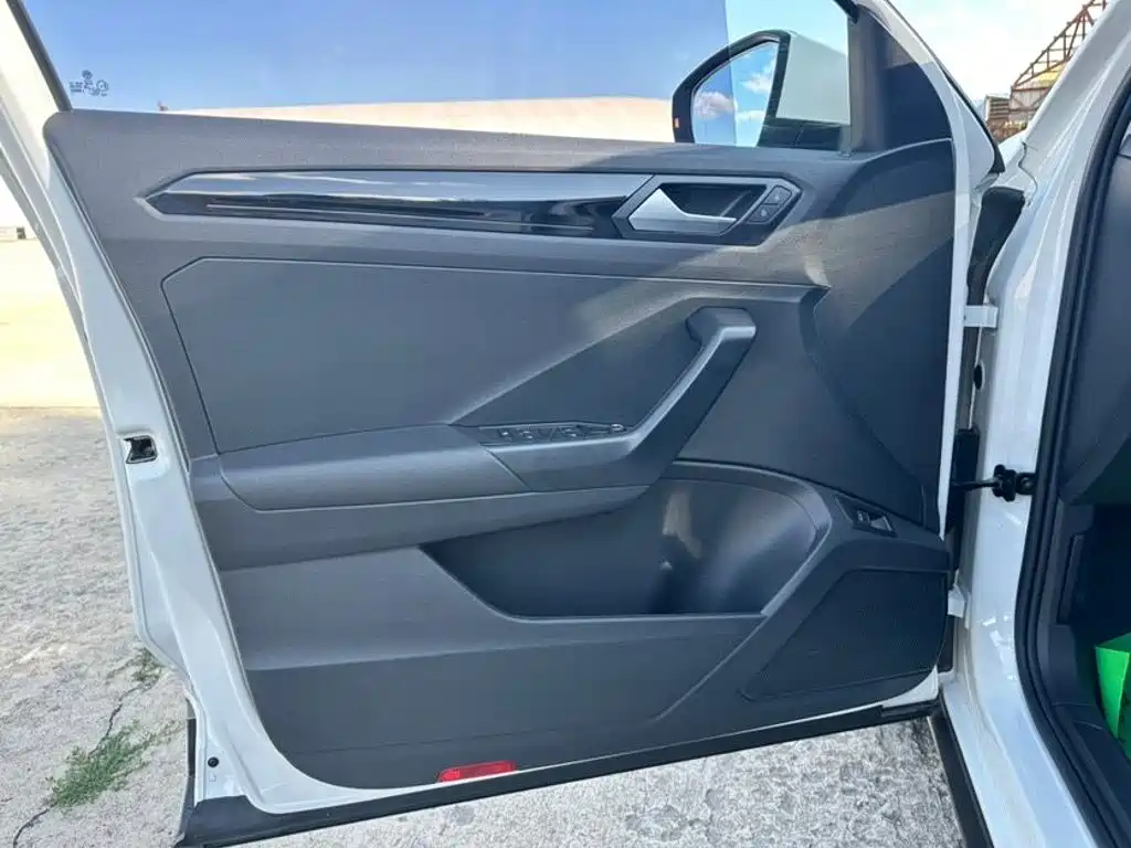 Volkswagen T-ROC 2022 2022 280TSI DSG 2WD Comfort PLUS
