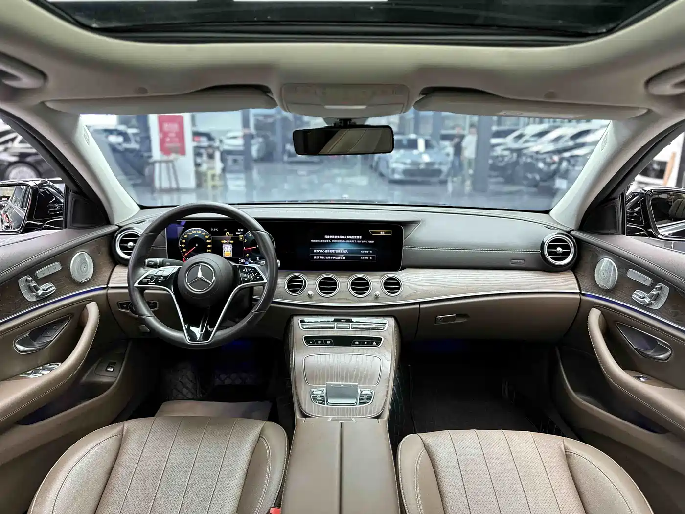 Mercedes-Benz E-Class 2023 E 300 L Luxury фото 9