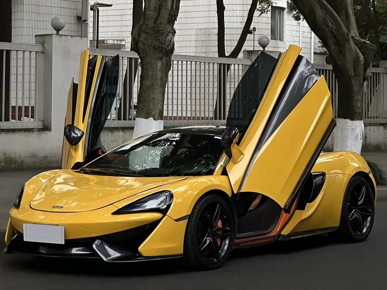 McLaren 570 2015 570S 3.8T Coupe
