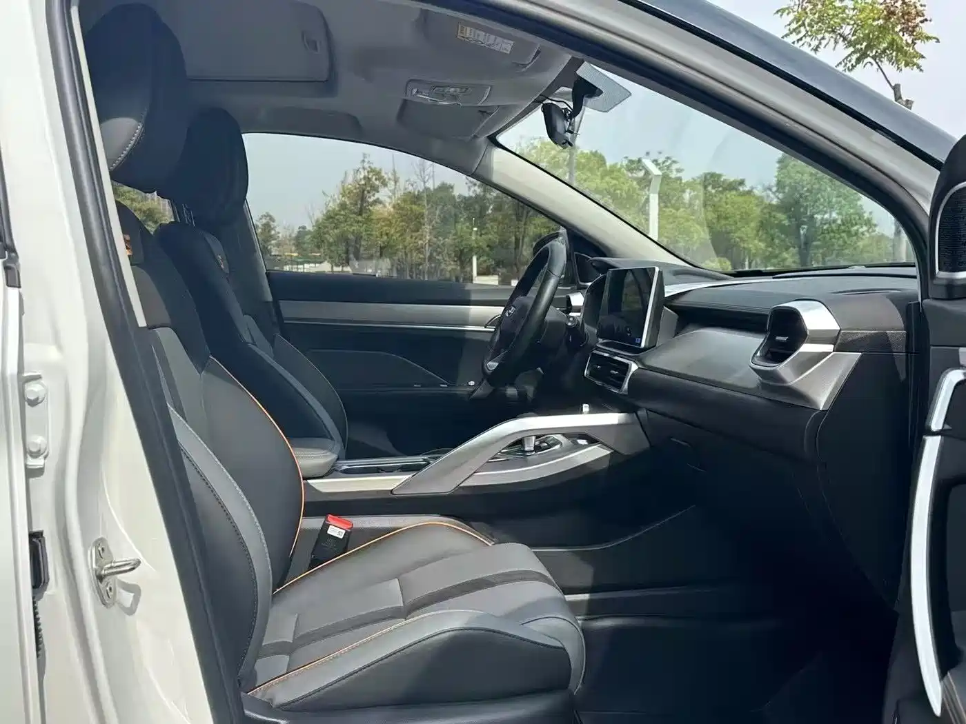 GEELY AUTOMOBILE BINYUE