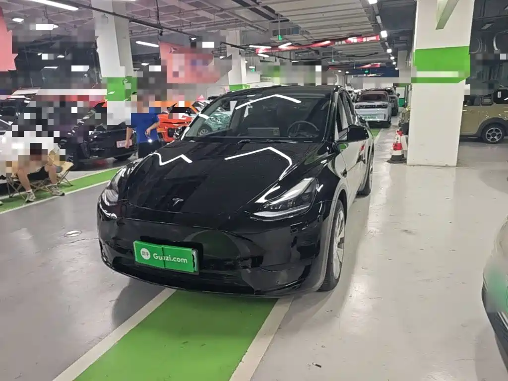 Tesla Model Y 2022