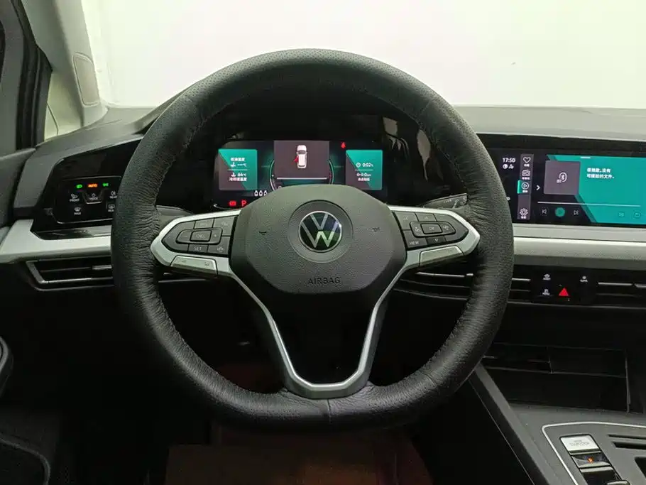 Volkswagen Golf 2024 2023 Facelift 280TSI DSG Pro