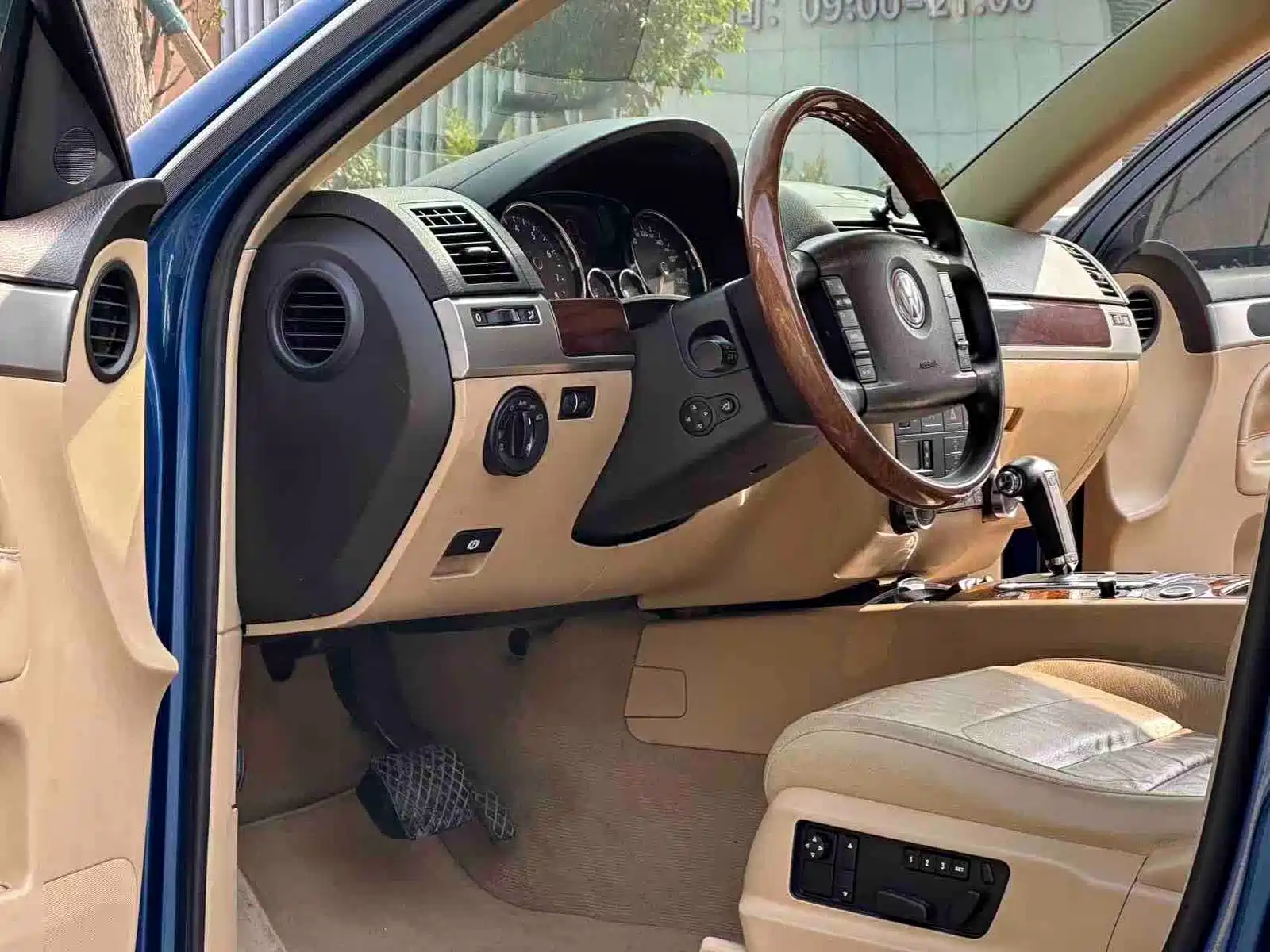 Фото 8 - Volkswagen Touareg
