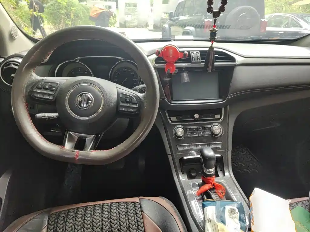 Фото 5 - MG Roewe RX5