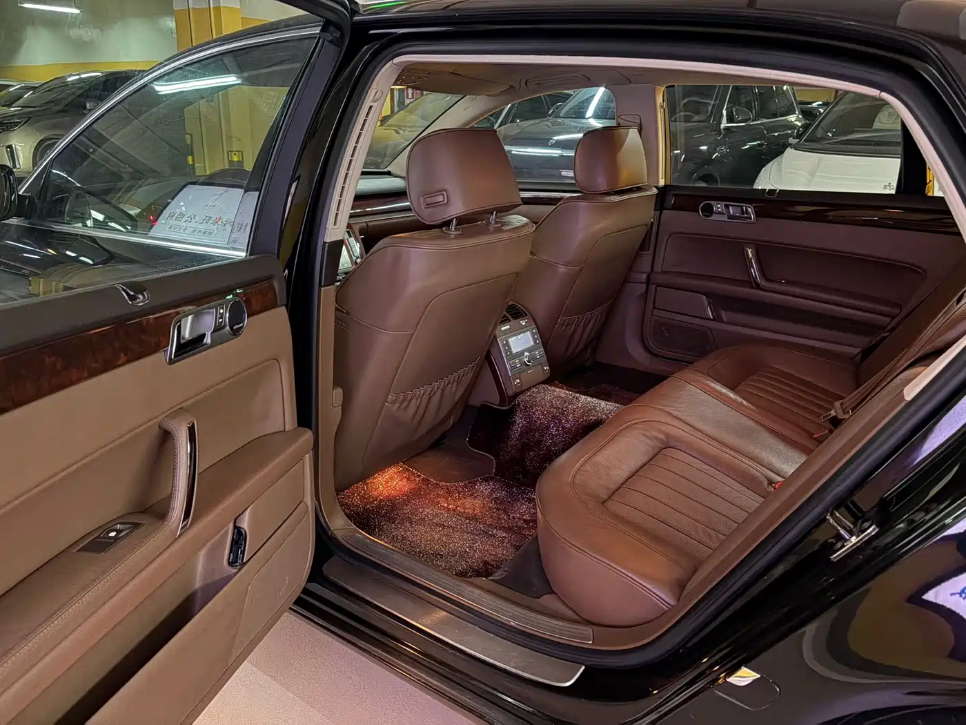 Volkswagen Phaeton 2012 3.0TDI Executive фото 10