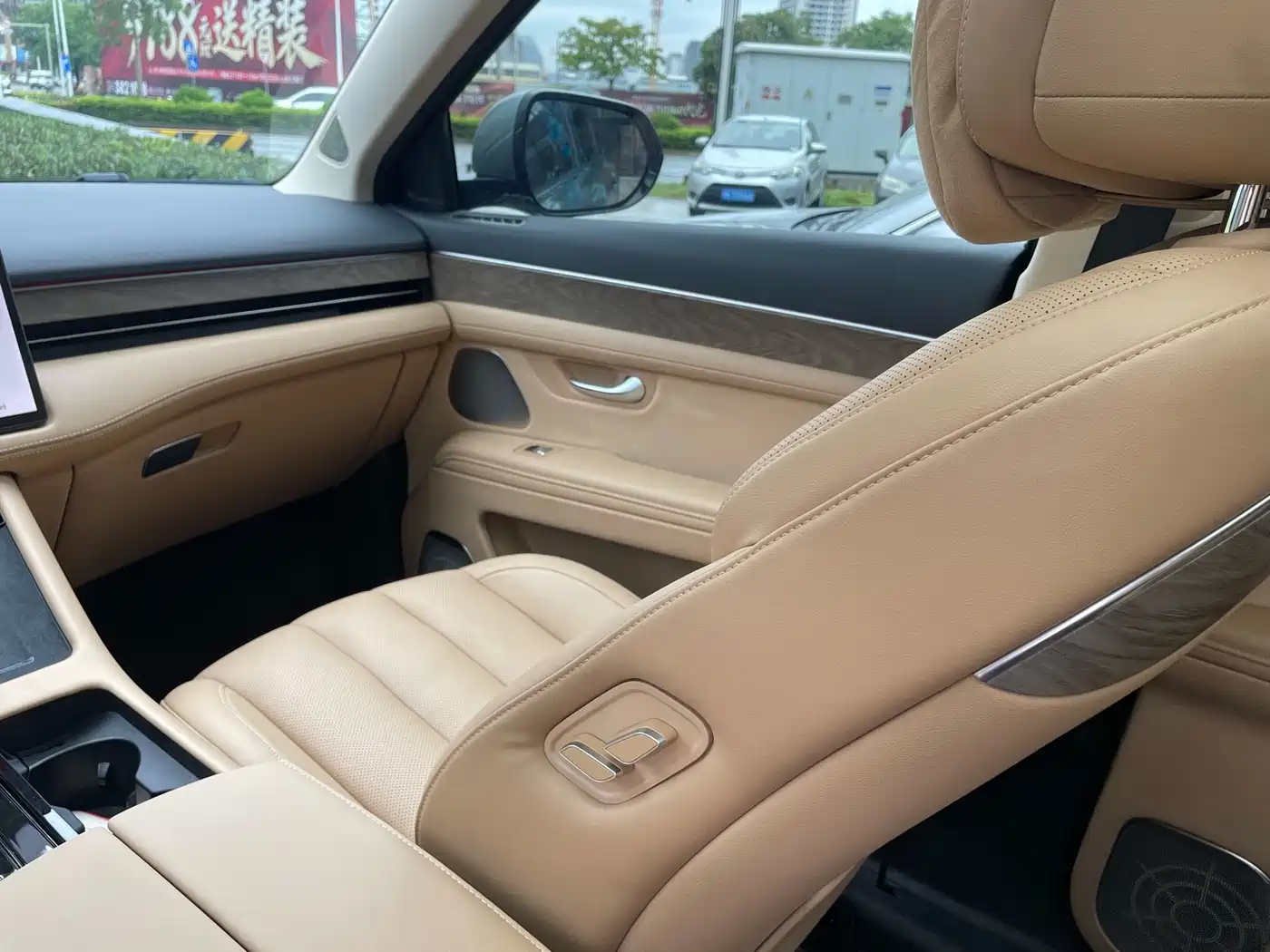 Aito M7 2022 2022 1.5T RWD Comfort Edition