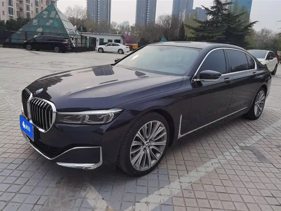 BMW 7 SERIES
