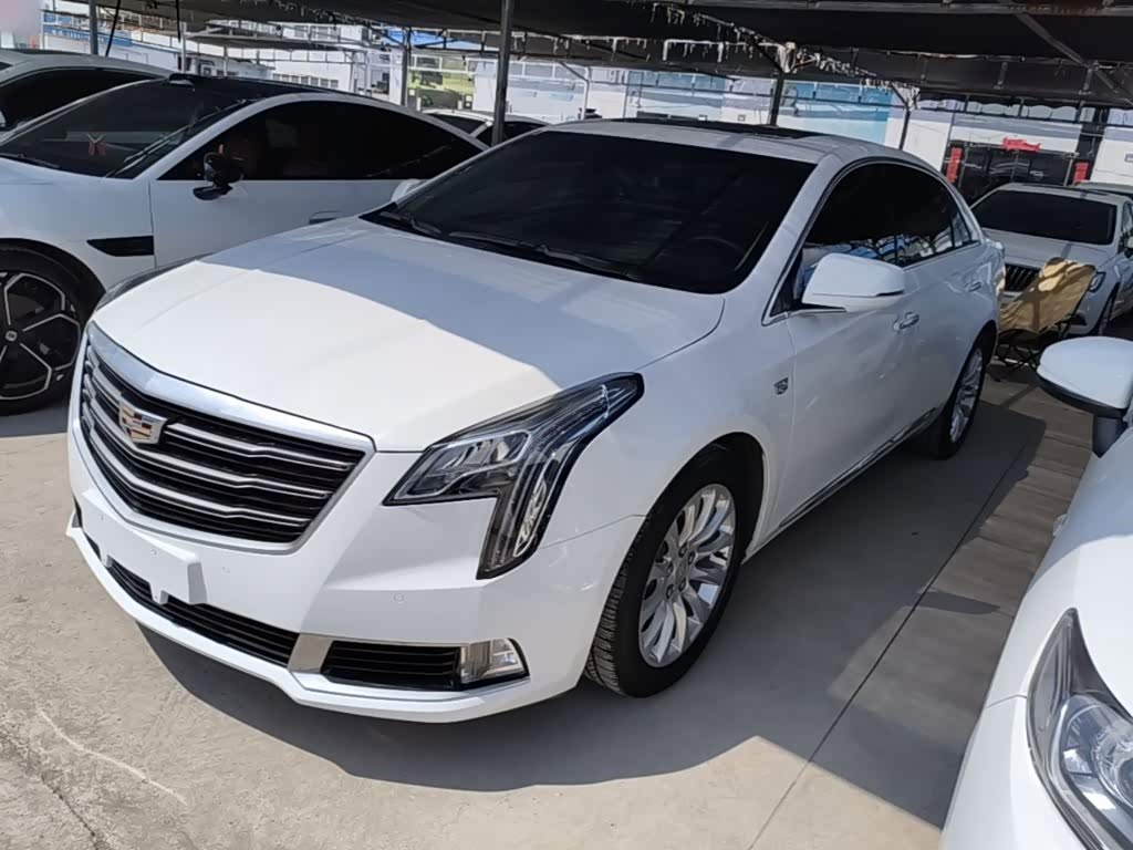 Cadillac XTS