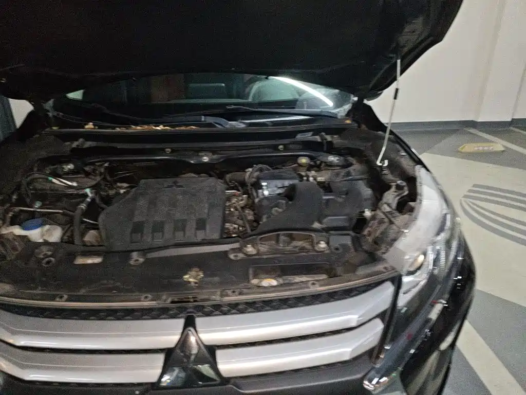 Mitsubishi Eclipse Cross 2019 2018 1.5T CVT 2WD Fearless Edition