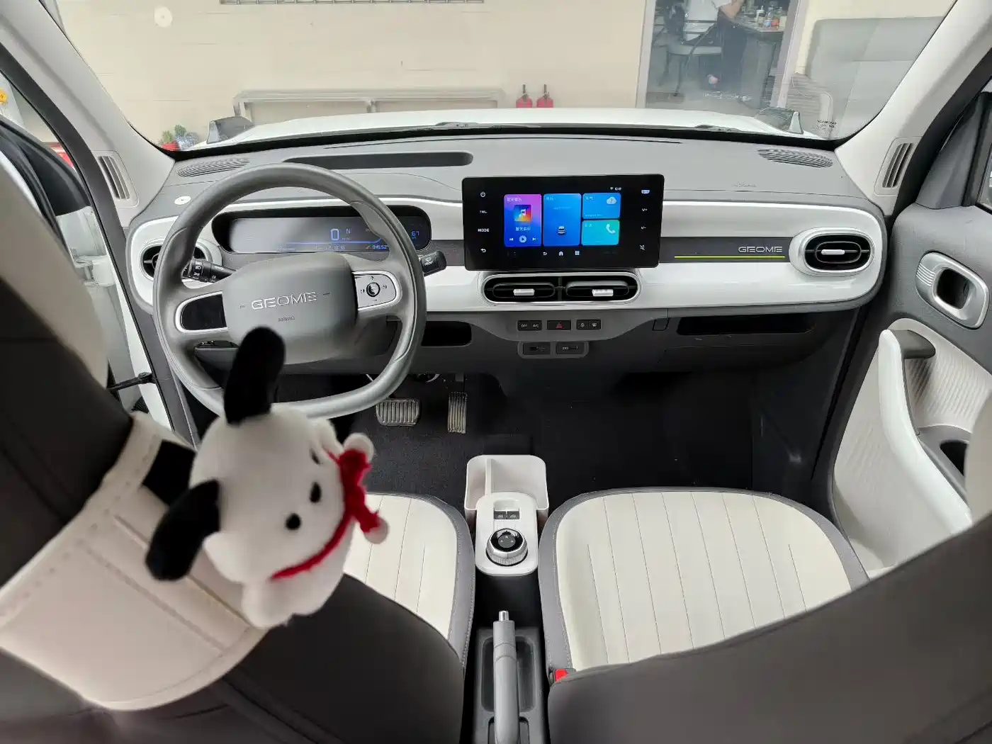 GEELY GALAXY PANDA
