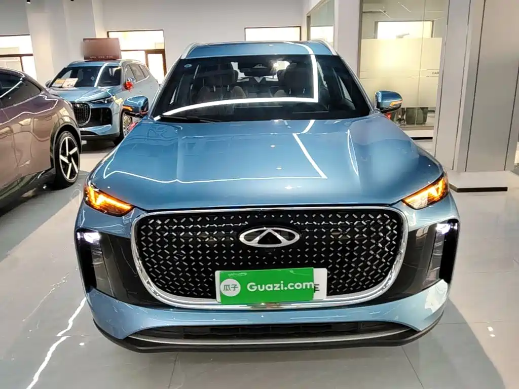 2025 Chery Tiggo 8 PLUS C-DM