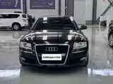 Фото 2 - Audi A8