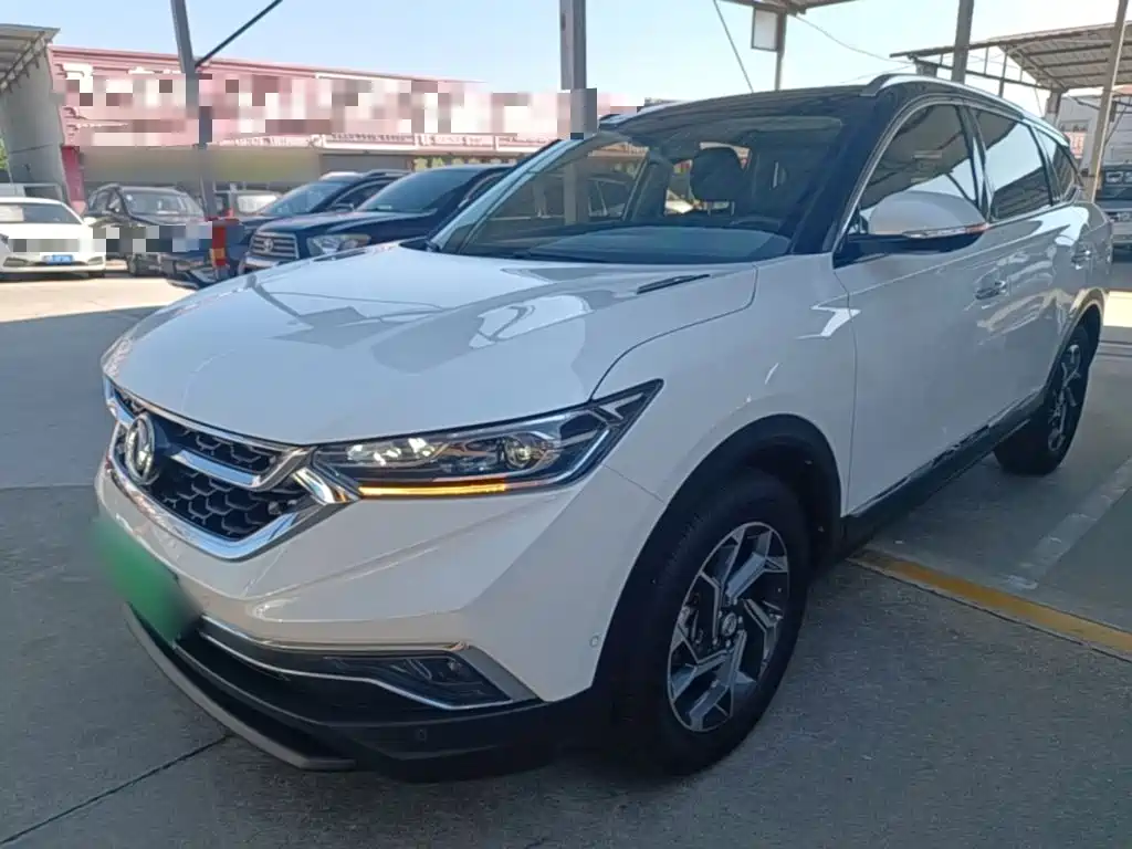 Photo 1 - Dongfeng Aeolus Dongfeng Fengshen AX7