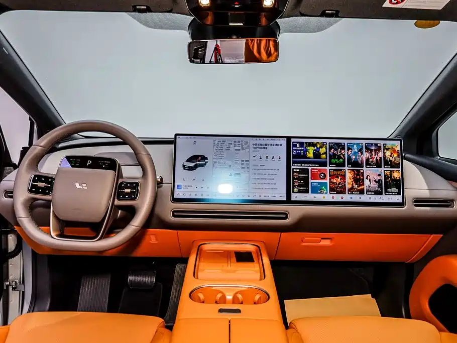Photo 25 - Li Auto i6
