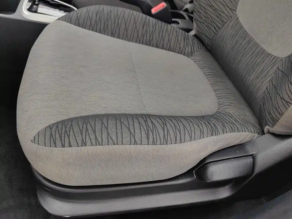 Kia Huan Chi 2022 2020 Facelift 1.4L Auto Comfort Sunroof Edition