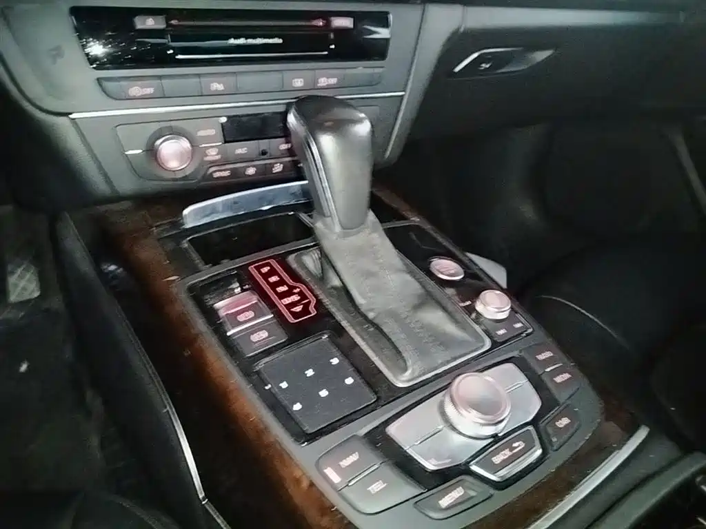 Audi A6L 2017 30 FSI Comfort фото 14