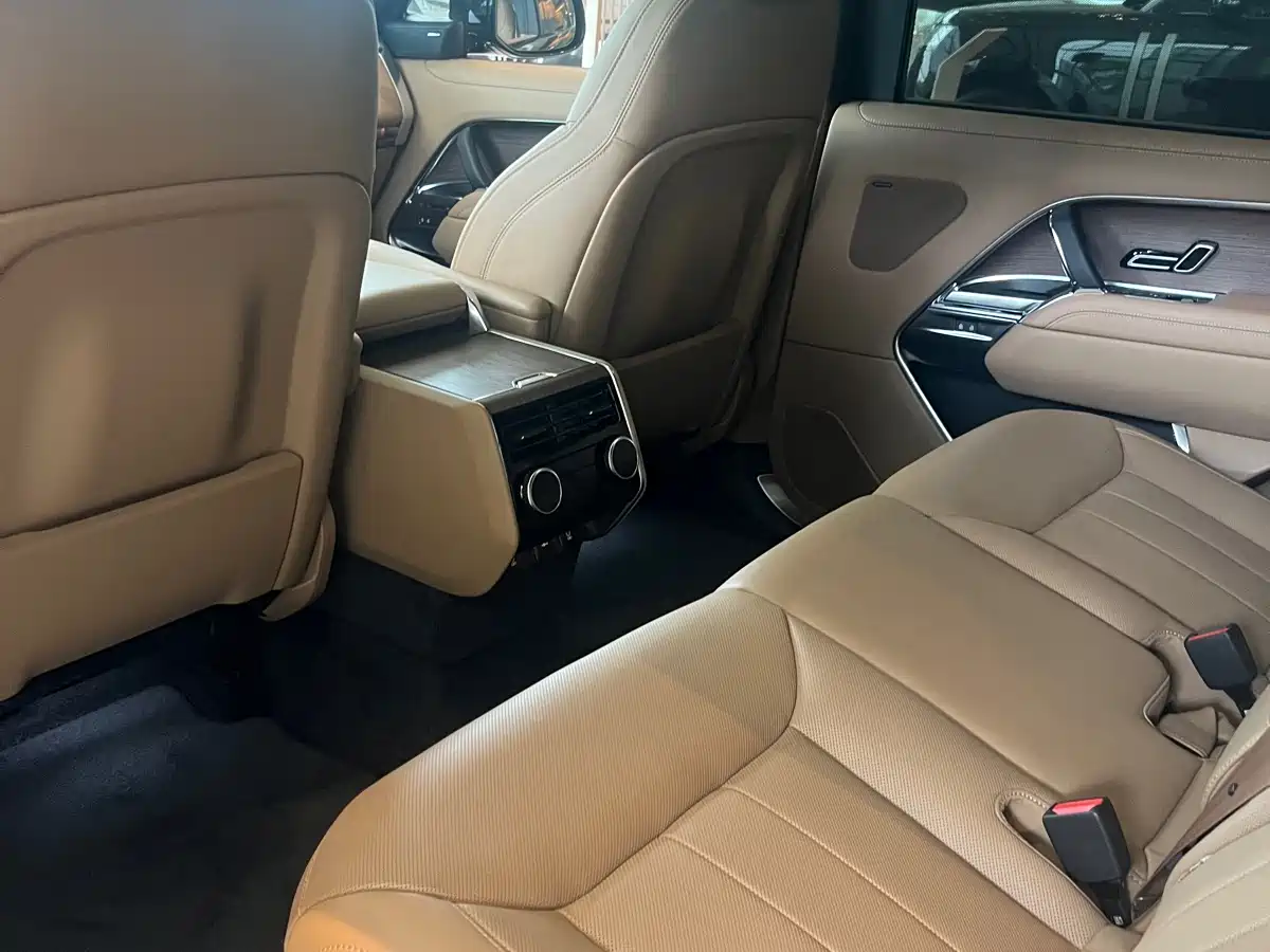 Land Rover Range Rover фото 14