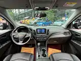 صورة 13 - Chevrolet Equinox