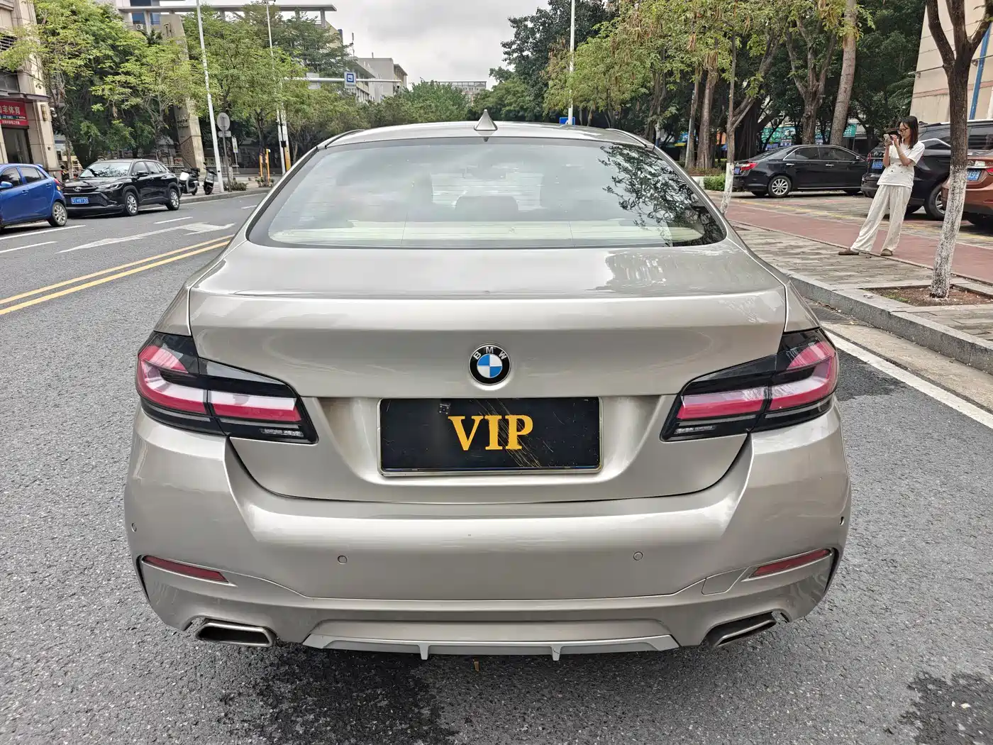 BMW 5 Series 2013 525Li Leadership фото 6