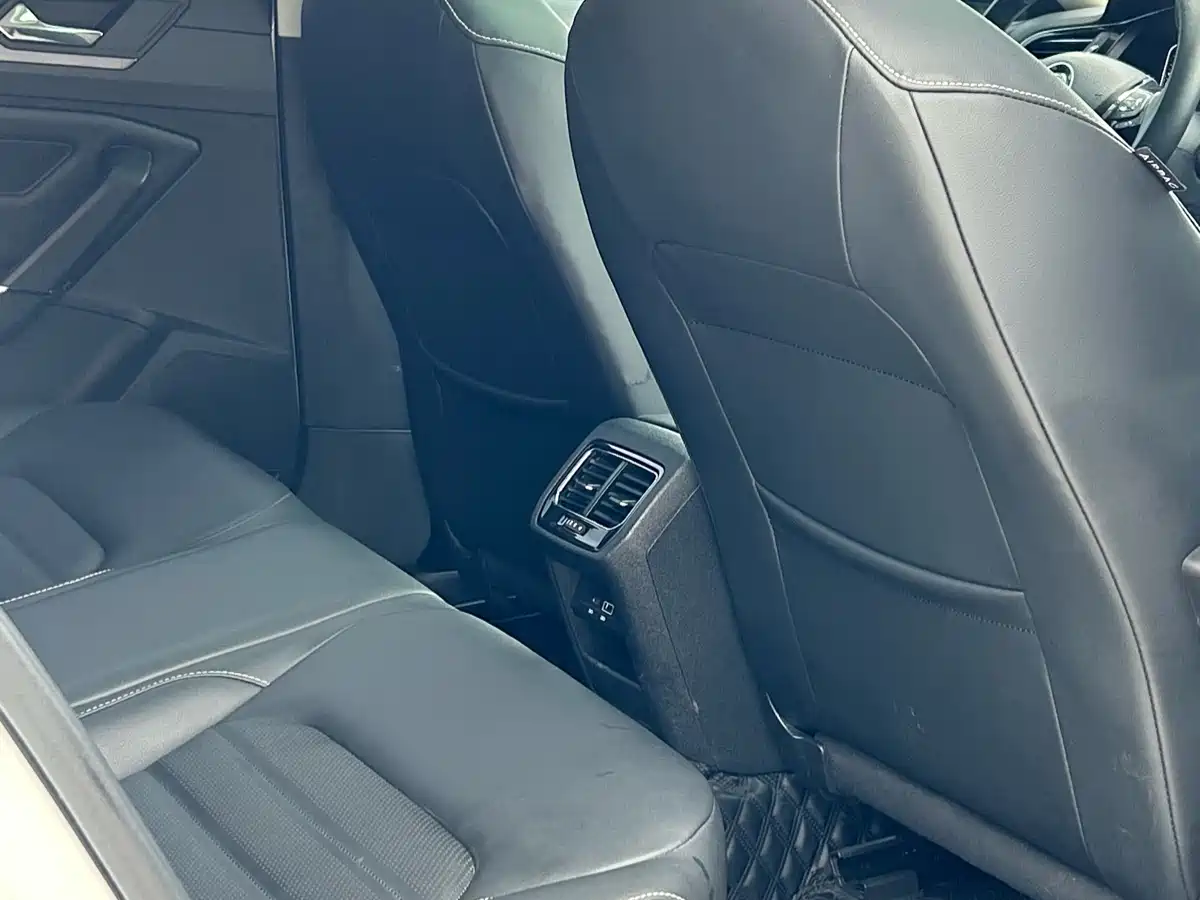 Volkswagen Lamando 2021 Facelift 280TSI DSG Comfort Edition фото 7