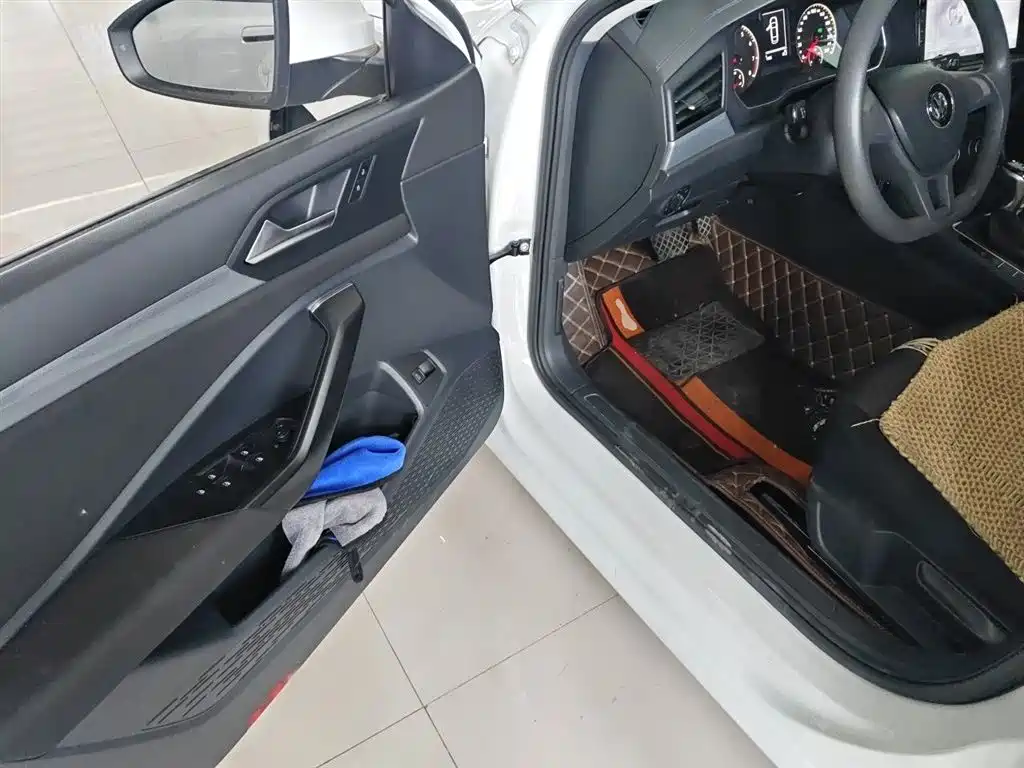 Volkswagen Sagitar 2019 200TSI DSG Fashion Edition China VI фото 14