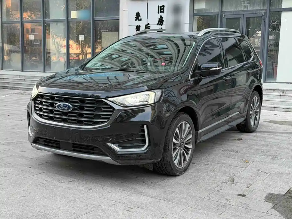 Фото 3 - Ford Edge