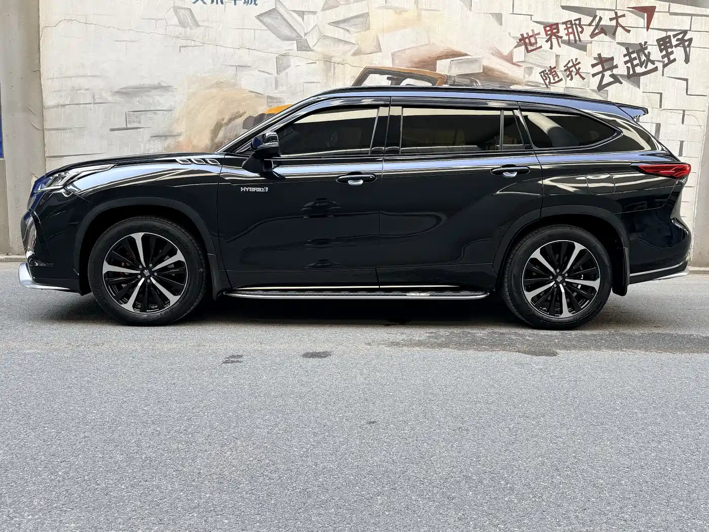 Toyota Crown Kluger 2021 2.5L HEV 4WD Premium фото 3