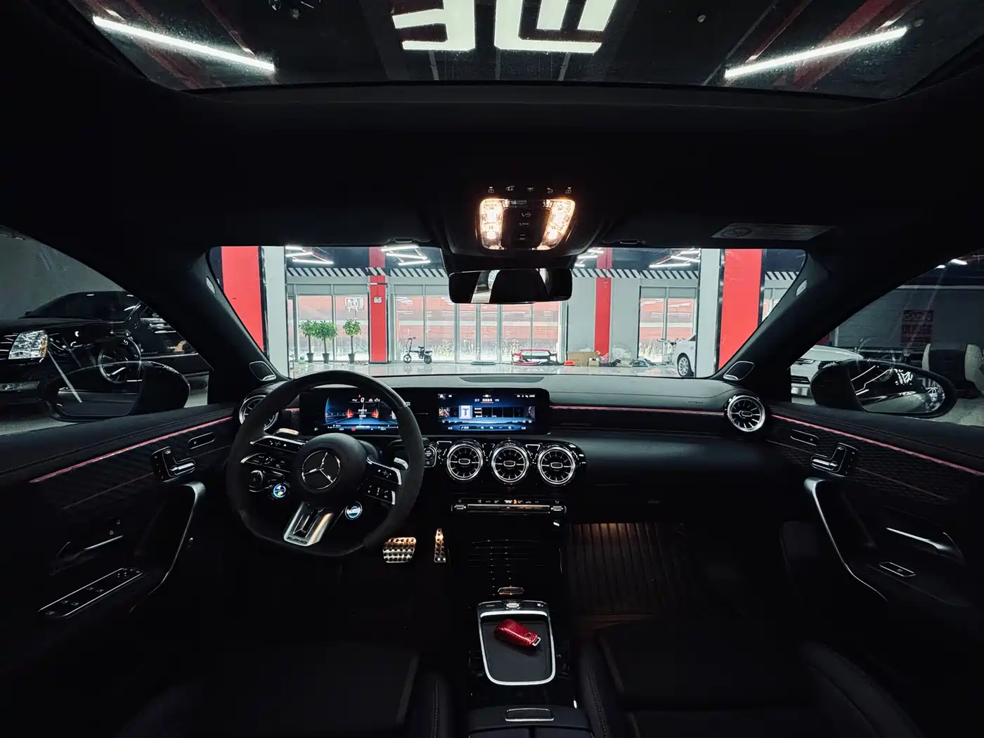 Mercedes-Benz A-Class AMG (Import) 2024 AMG A 45 S 4MATIC+ Ignition Special Edition фото 30