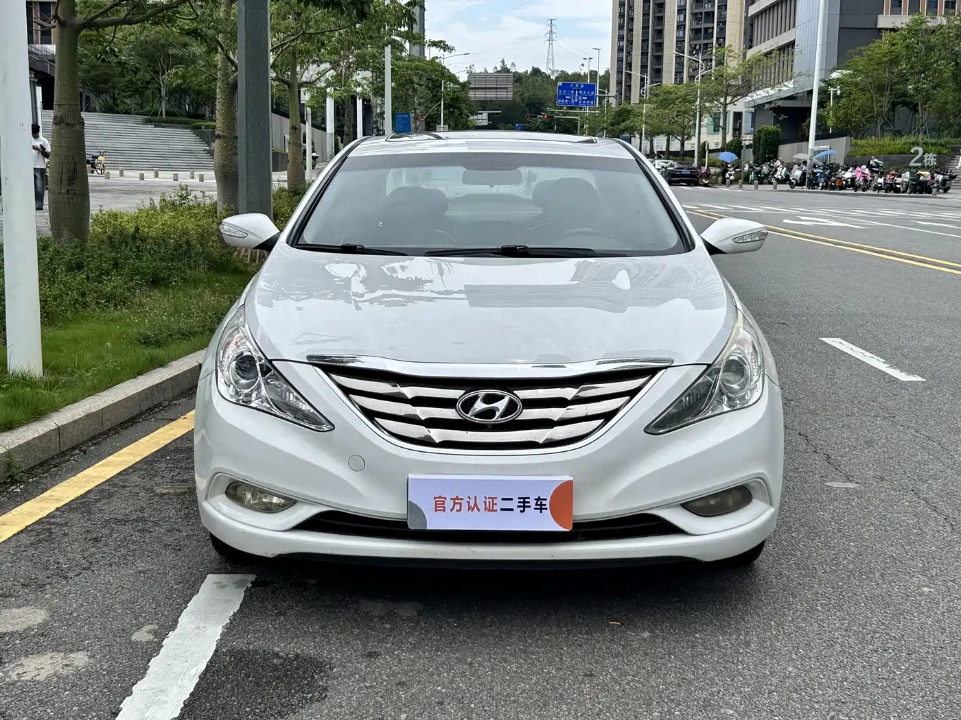 Hyundai Sonata 2013 2013 Model 2.0L Automatic Leading Edition