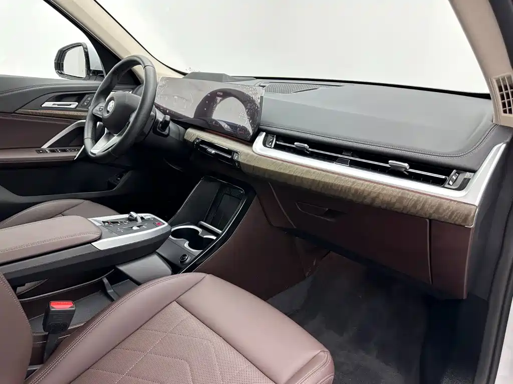 Photo 17 - BMW X1