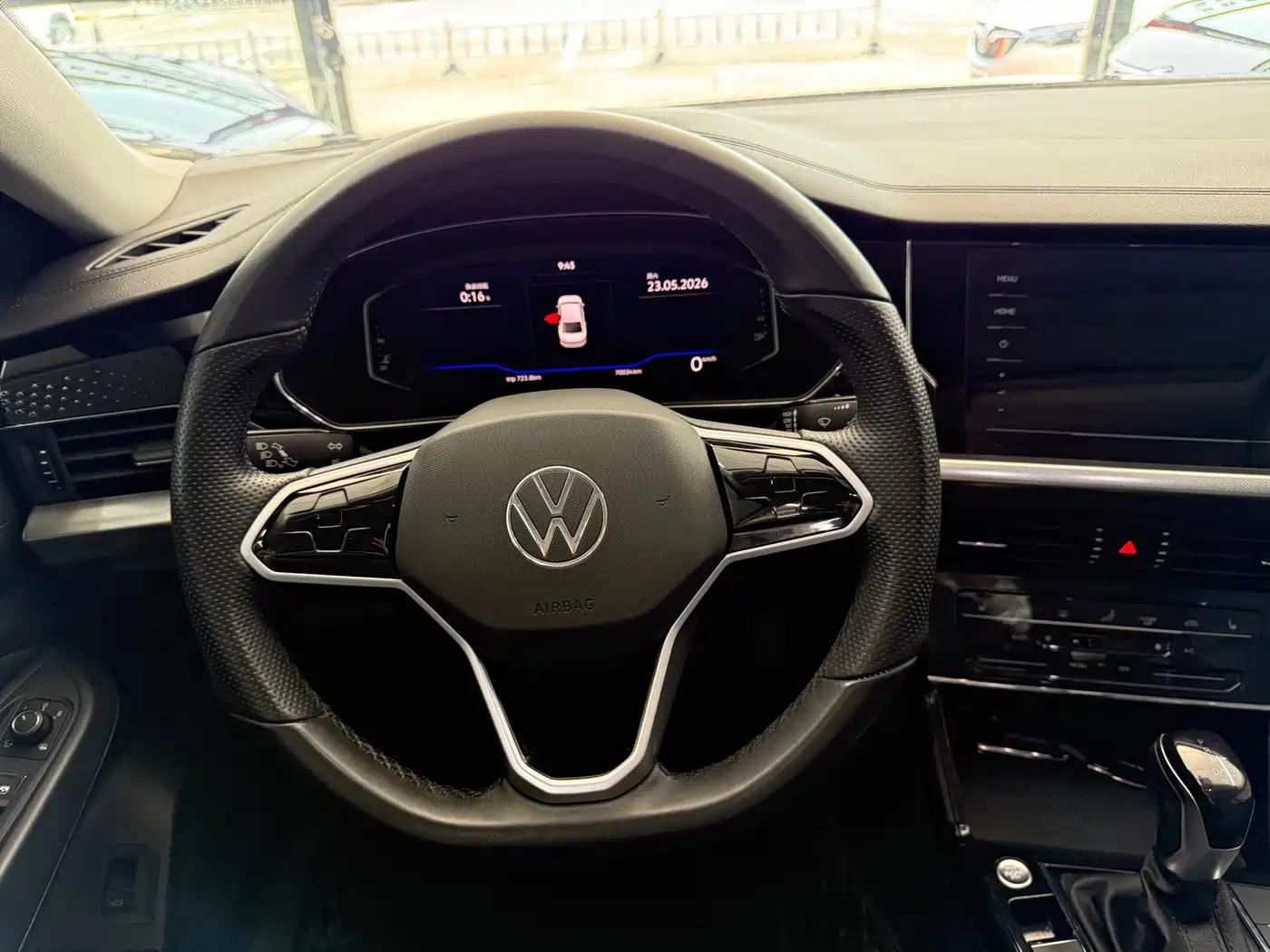 Volkswagen Passat 2023 330TSI Elite Edition фото 8